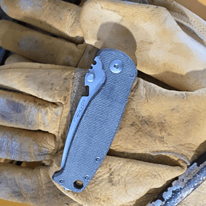 DPx HEST/F Classic Survive Edition - DPx Gear Inc.